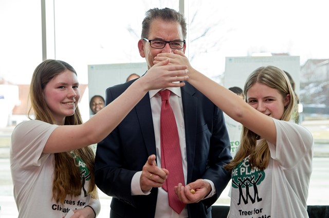 Featured image for “Ein Treffen mit dem Bundesentwicklungsminister”
