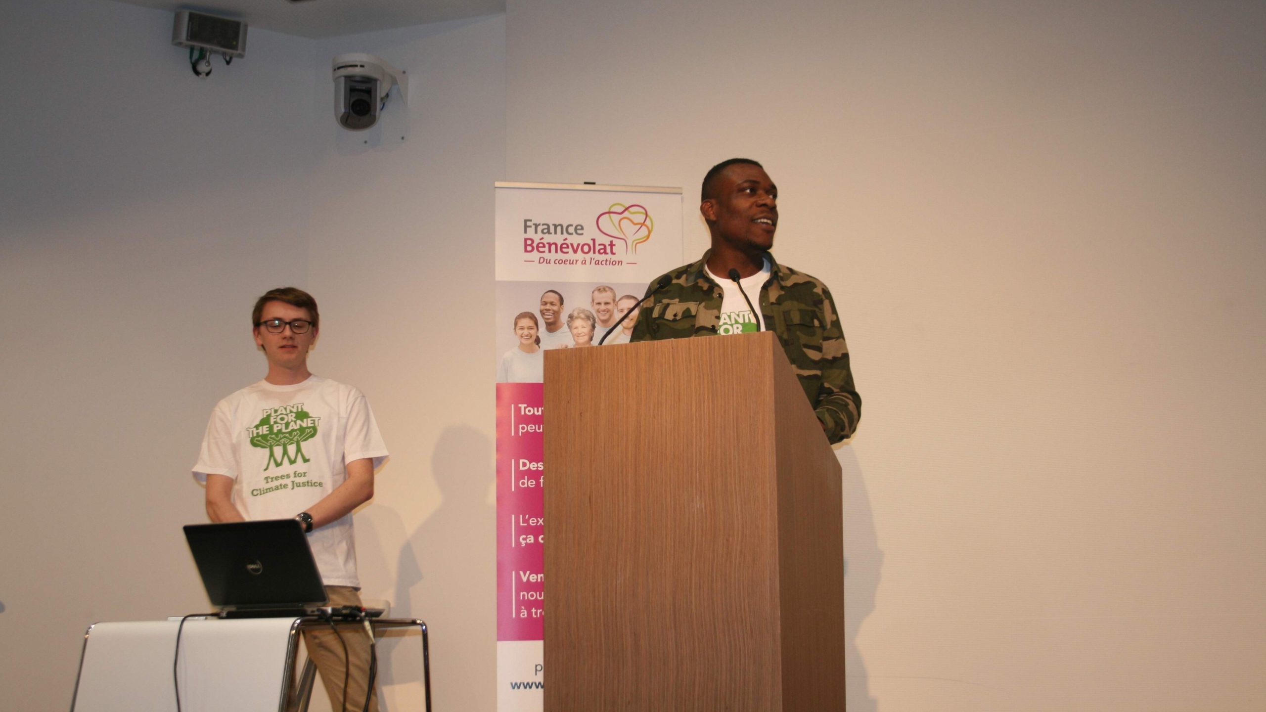 Featured image for “Plant-for-the-Planet a souligné les vertus de l´engagement des jeunes pour sauver la planéte”