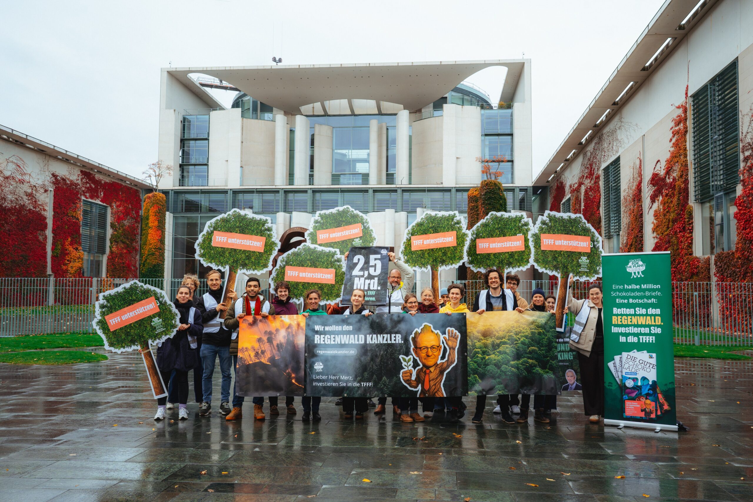 Featured Image for “3.000 Tafeln Schokolade für den Regenwaldkanzler”